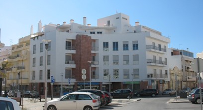 Edifício no Largo 25 de Abril